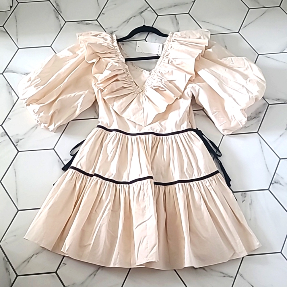 Very cute mini dress